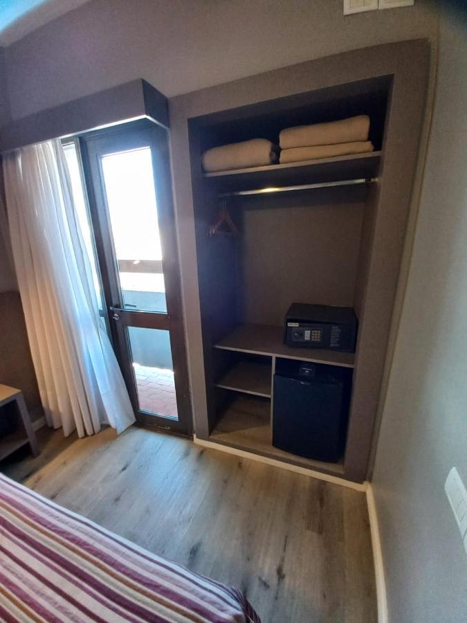 Vip's Hotel